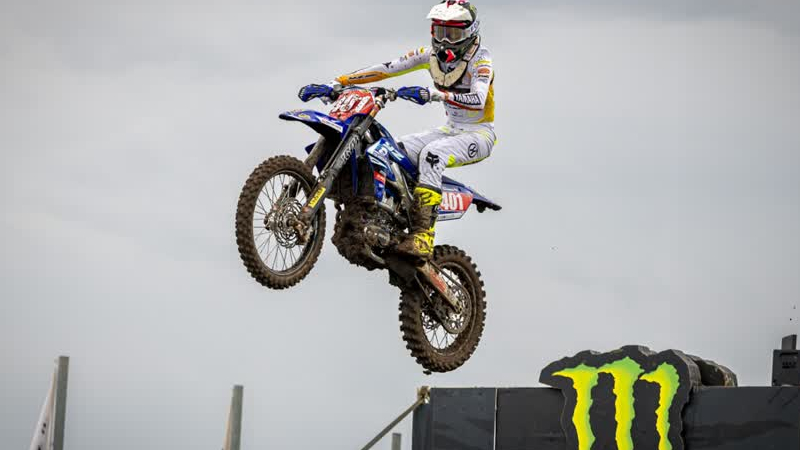 Motocrosser Van Drunen behoudt in Duitsland leiding in WK-stand