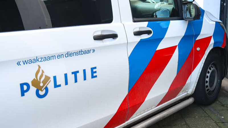 Overval met mes op winkel, dader maakt geld buit