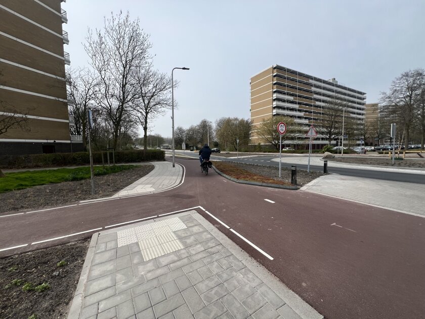 Deze rotonde is aangepast in de hoop spookfietsers te stoppen