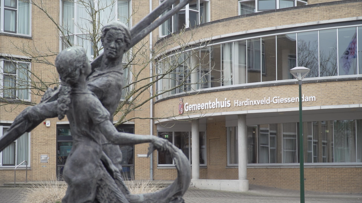 montage_RTV Dordrecht nieuws.00_21_45_35.Still002