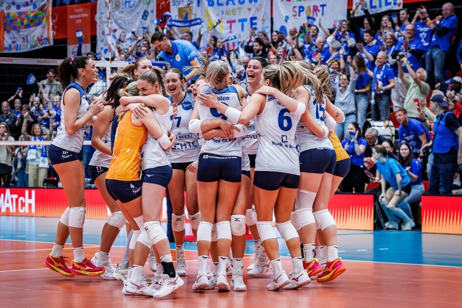 Volleybalsters Sliedrecht winnen Nederlandse beker