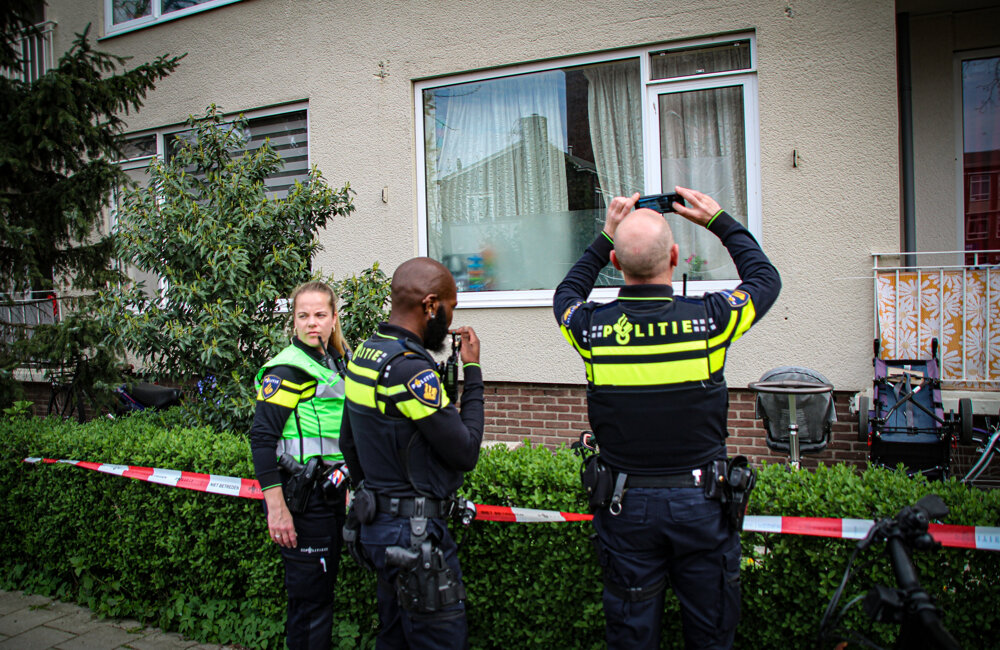 kind valt uit flat.jpg