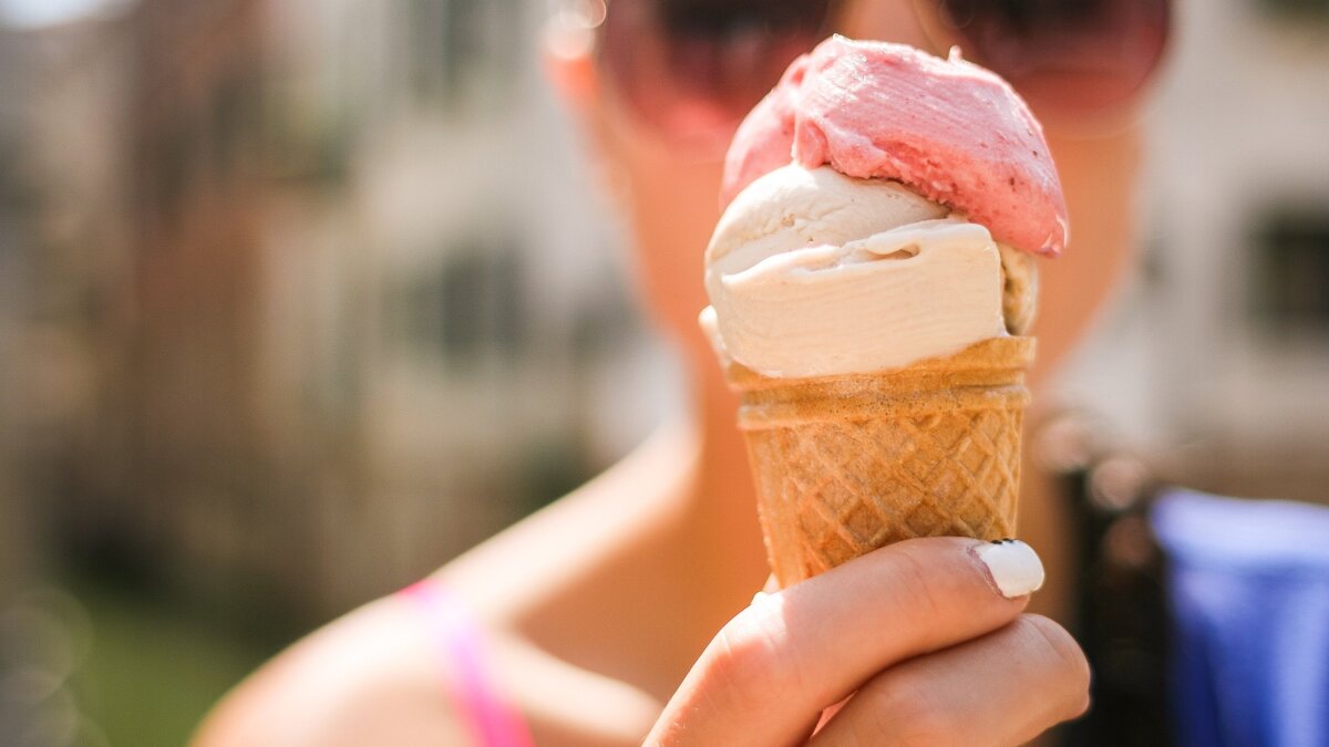 picjumbo_com-ice-cream-865126.jpg