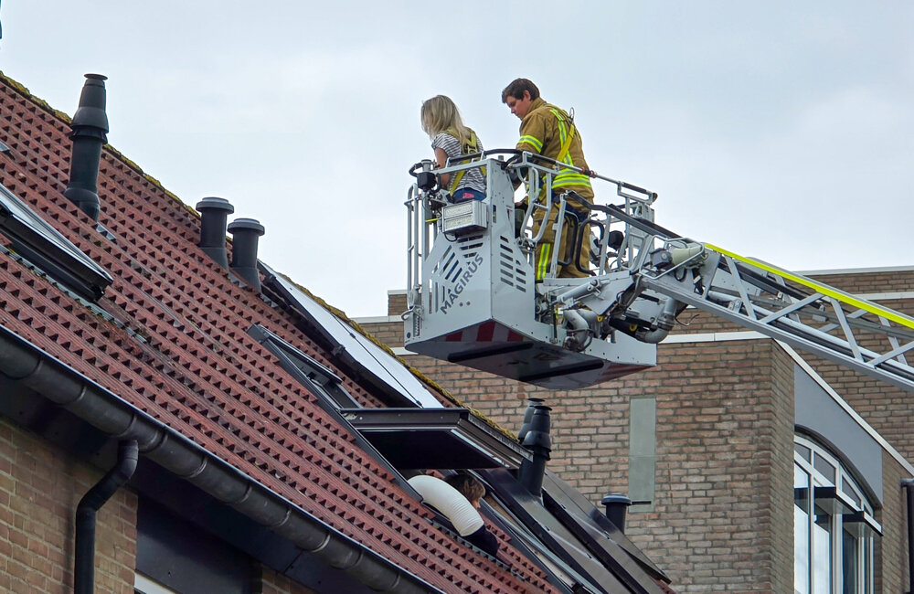 kat bevrijdt door brandweer