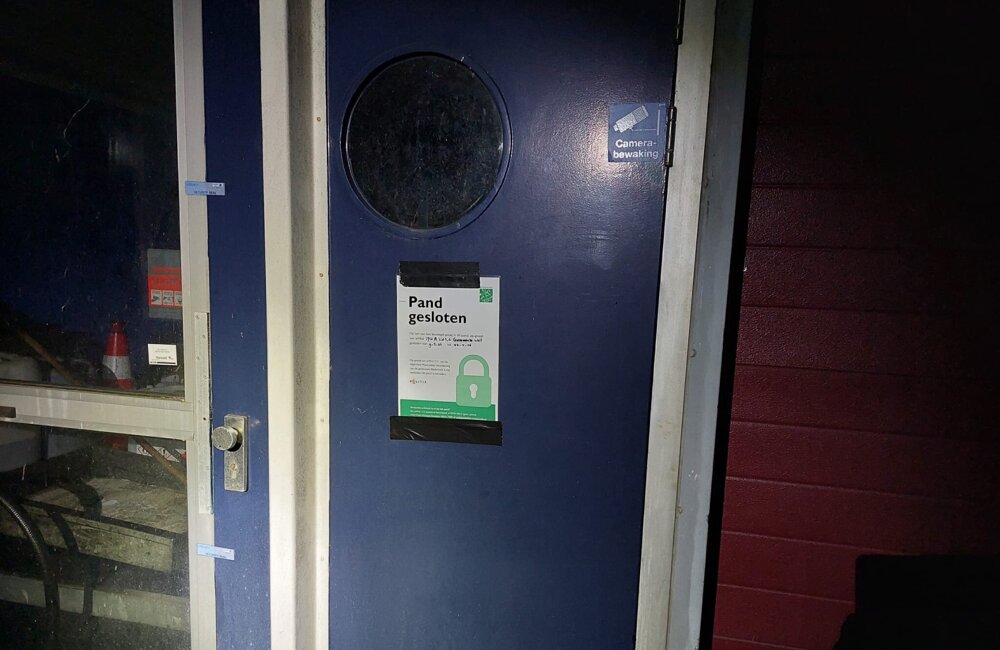 20260511 - Burgemeester sluit bedrijfspand na vondst wapens.jpeg