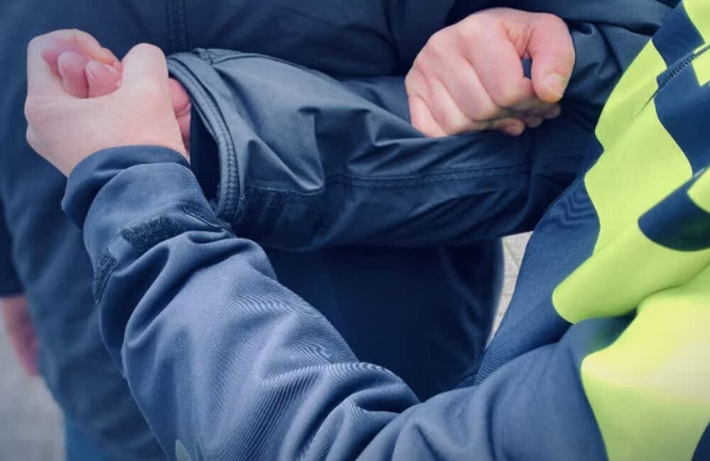 politie aanhouding.jpg