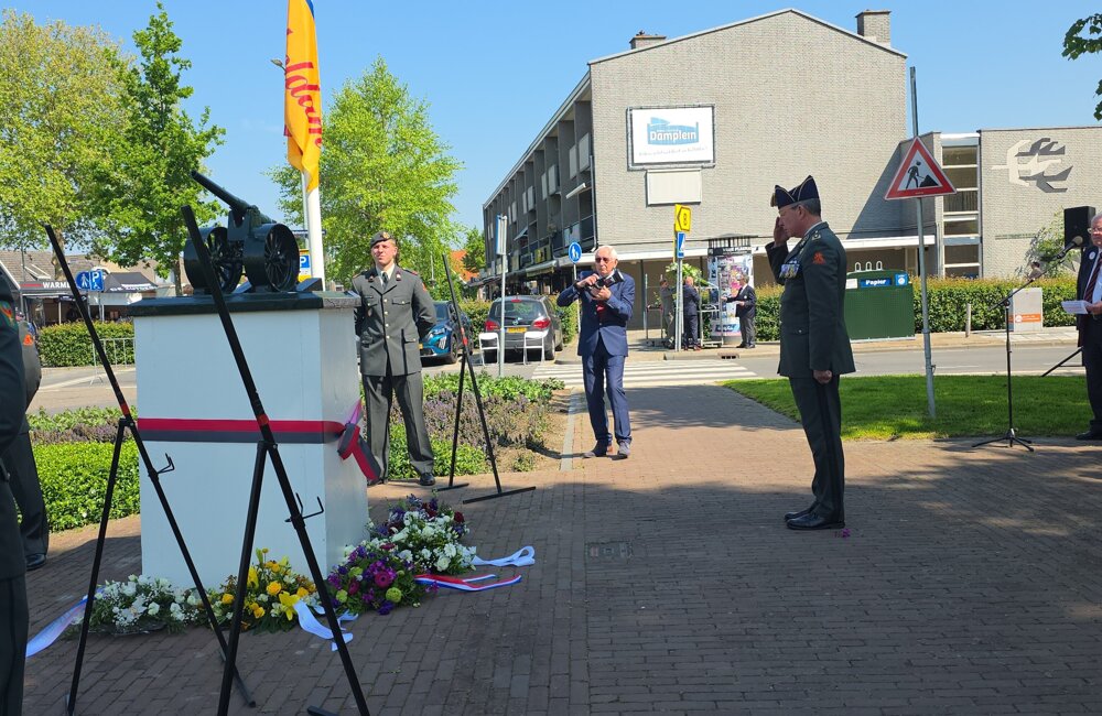 foto herdenking dubbeldam.jpg