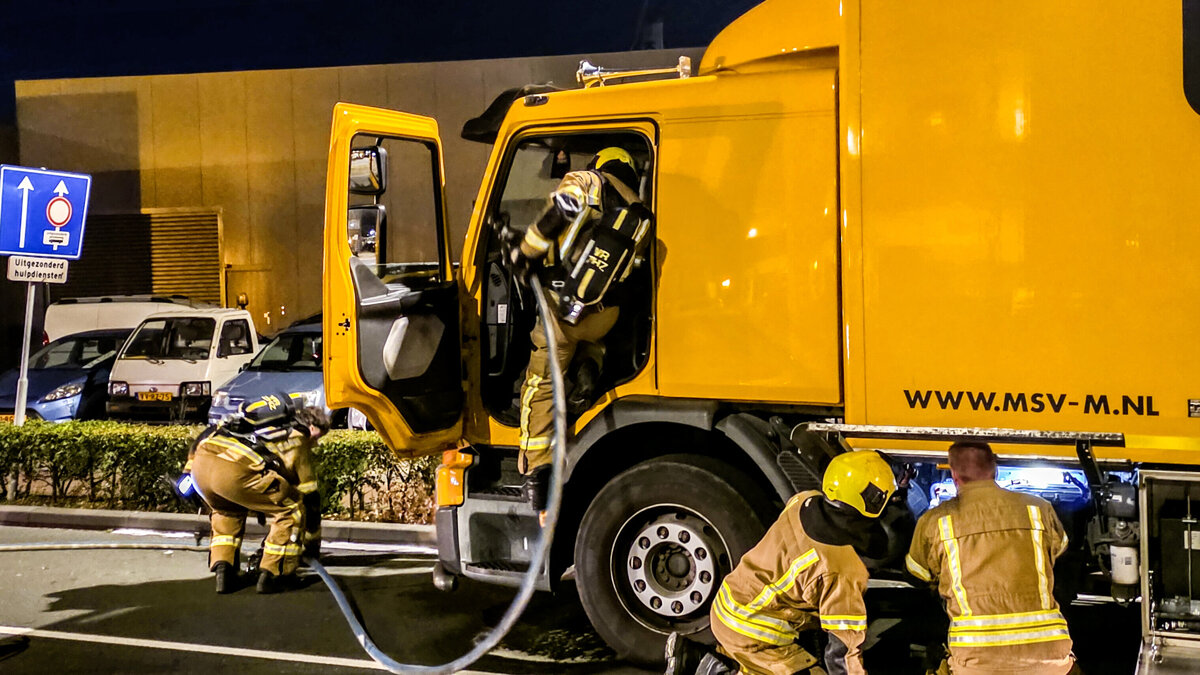 brand in vrachtwagen