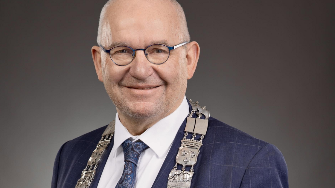 Jan Heijkoop voor drie weken waarnemend burgemeester Papendrecht