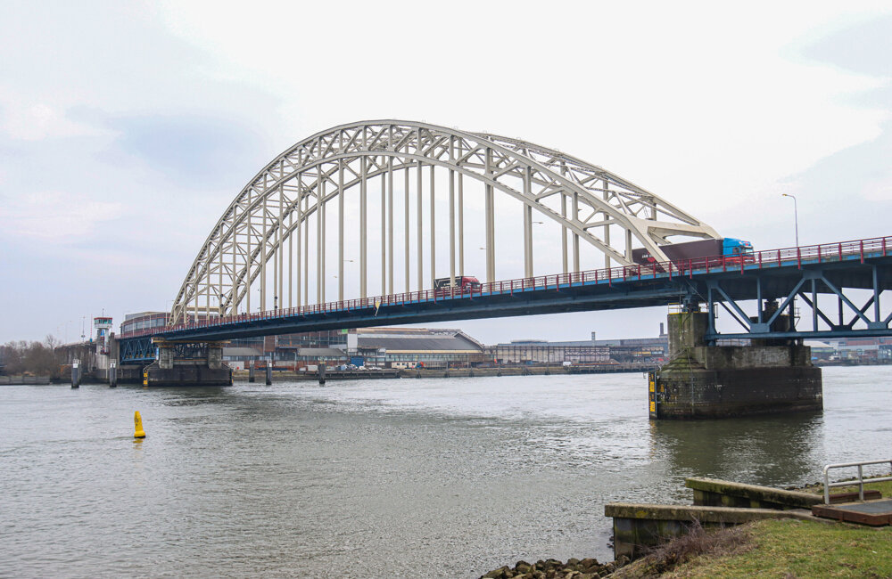 Brug over de Noord 2.jpg